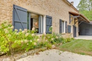 Gite exterior wall with interior view