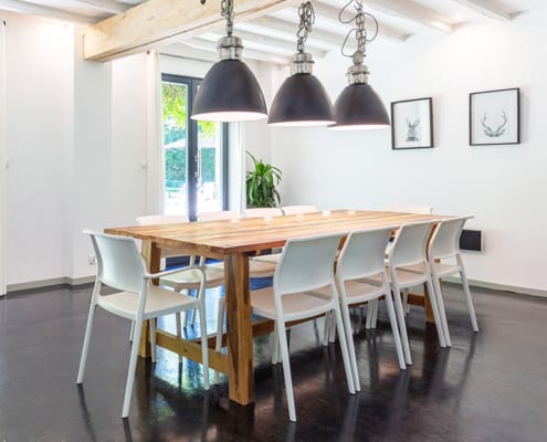 Gite dining room and table Gite dining room and table with space for ten people